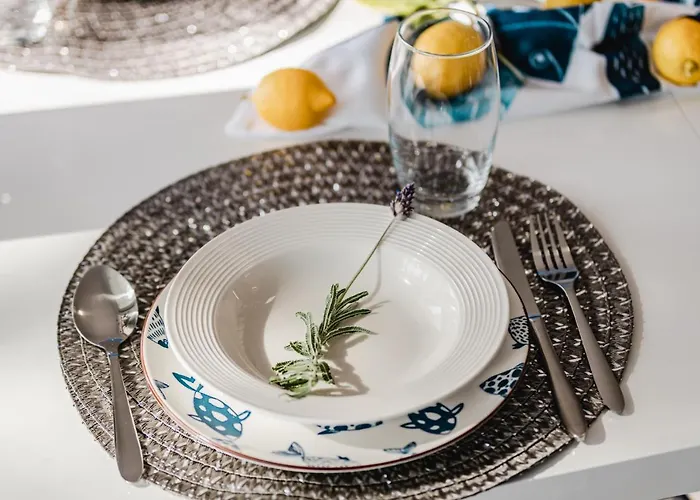 Aurora - Zf Hvar Hvar Town