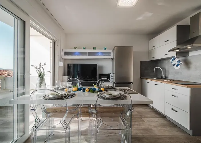 Aurora - Zf Hvar Apartman