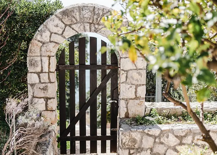 Aurora - Zf Hvar Апартаменты *